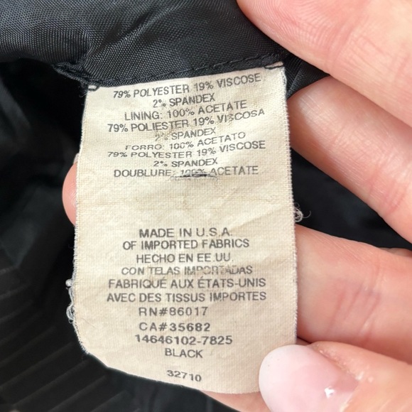 Bebe Vintage Blazer Black Pinstripe size 8 Cropped - Picture 9 of 15